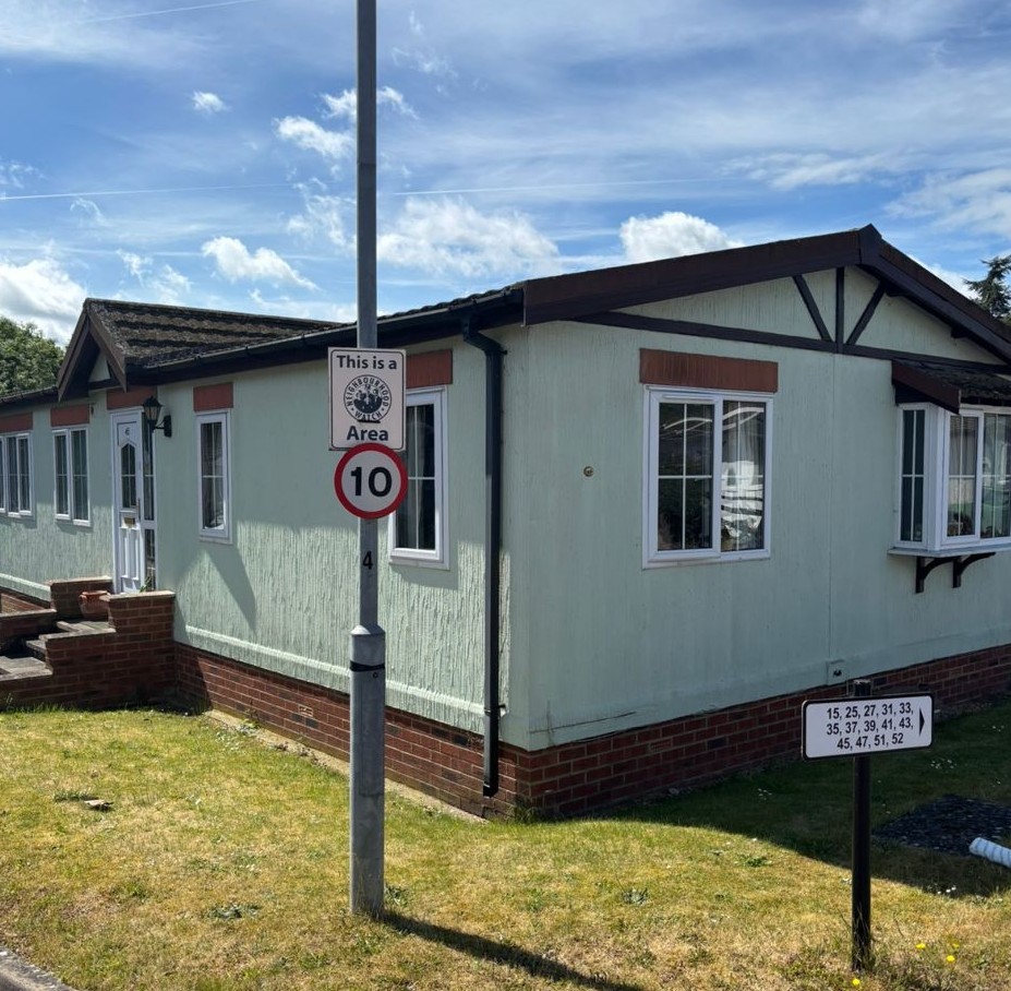 Master Park Homes 06 2025 Exterior Refurbishment 01